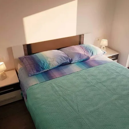 Luce I Miho Apartament *