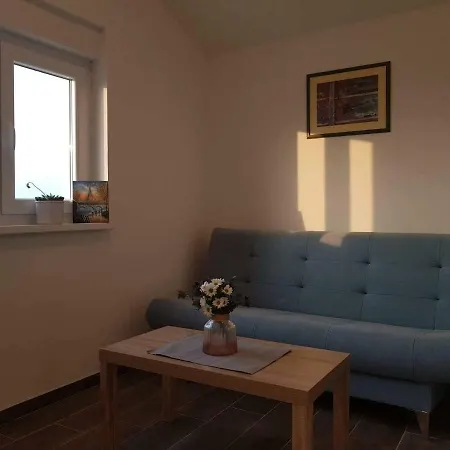 Apartman Luce I Miho Nin