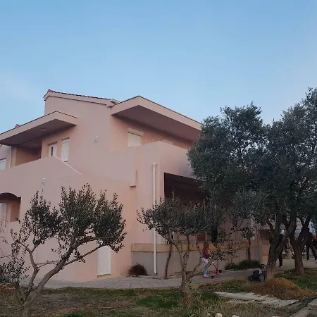 公寓 Luce I Miho 宁