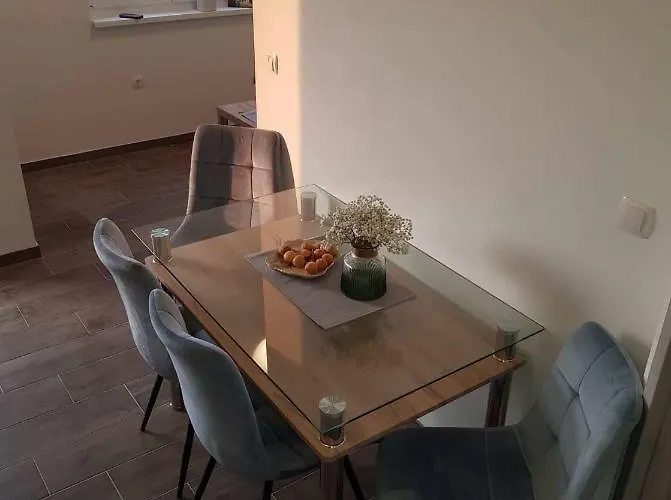 Luce I Miho Apartamento *